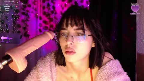 Shayla 3 online show from 12.26.24