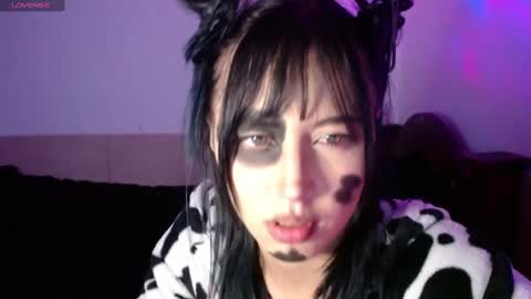 Shayla 3 online show from 10.18.25