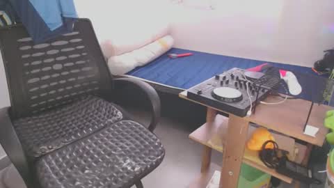 Shayna online show from 02.27.26