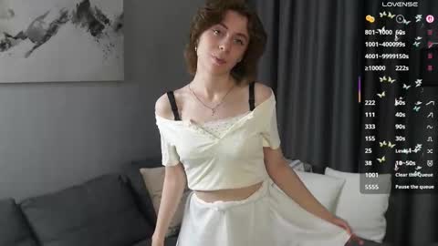 Shayna online show from 09.13.25