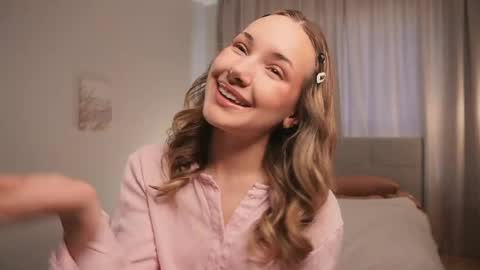 shebuny online show from 05.03.26