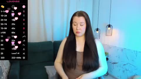 Snapshot of shedar_pretty chatting on 06.26.26 Shedar online show from 06.26.26