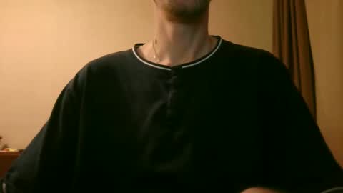 Snapshot of shedevr02 chatting on 01.18.26 Roger online show from 01.18.26