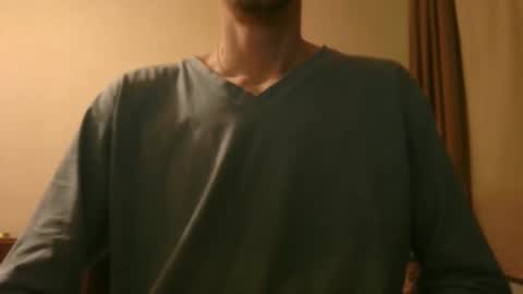 Snapshot of shedevr02 chatting on 02.11.26 Roger online show from 02.11.26