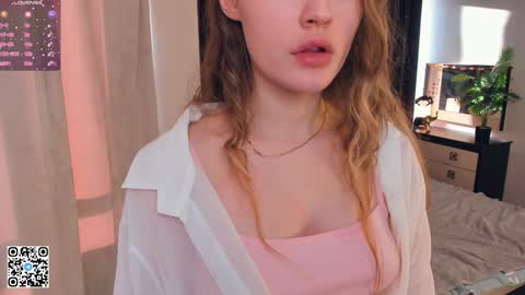 Violet online show from 01.06.25