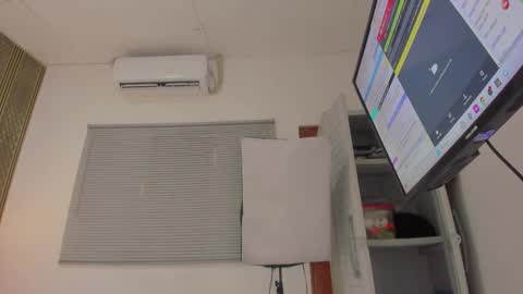 sheila__x online show from 03.04.26