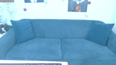 Snapshot of sheilaryan chatting on 12.24.24 Sheila GMT 2 Tuesday Wednesday Friday Saturday Sunday- 8 5 online show from 12.24.24
