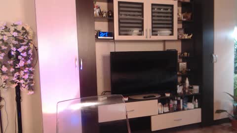 Snapshot of sheilaryan chatting on 10.10.25 Sheila GMT 2 Tuesday Wednesday Friday Saturday Sunday- 8 5 online show from 10.10.25