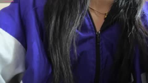 Snapshot of sheilly_brown chatting on 10.30.25 sheilly_brown online show from 10.30.25