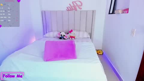 Danna   online show from 12.13.24