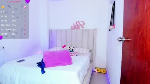 Danna   online show from 12.21.24