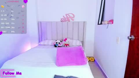 Danna   online show from 12.25.24