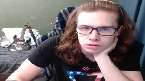 Snapshot of sheldon_music chatting on 10.19.25 Sheldon online show from 10.19.25