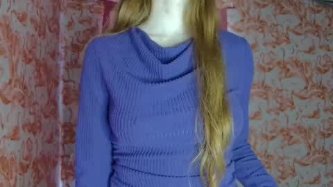 Snapshot of shelikessoymilk chatting on 03.12.26 Erika online show from 03.12.26