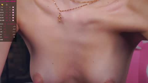 Snapshot of shelleybuss chatting on 03.10.25 Shelley night Tate day online show from 03.10.25