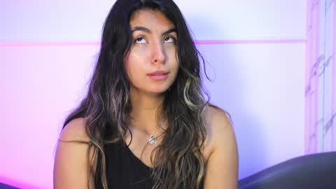  Transmission schedule Monday - Friday 715 am to 200 pm time Colombia  online show from 01.03.25