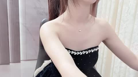 Shelly online show from 04.14.26