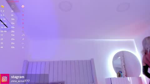 Snapshot of shelynna_azzul chatting on 09.18.25 shelynna_azzul online show from 09.18.25