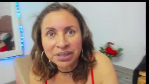 Snapshot of sherahade chatting on 10.26.25 shera hade online show from 10.26.25