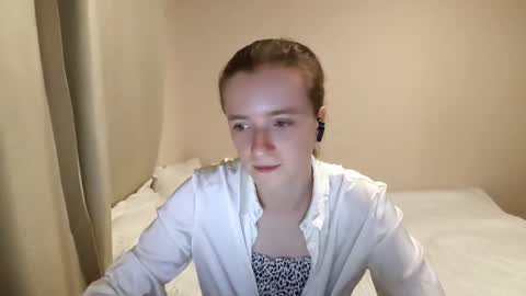 Jolyn online show from 09.16.25
