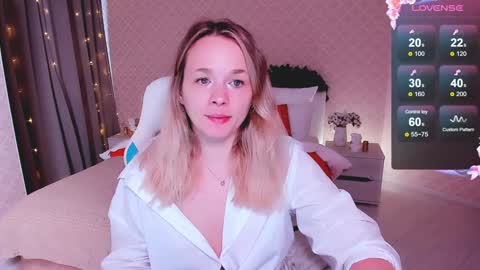 Snapshot of sherill_brill chatting on 01.19.25 Sheril online show from 01.19.25