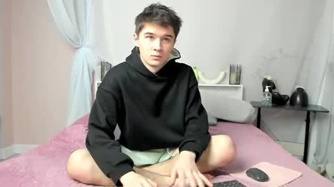 Max online show from 01.10.26