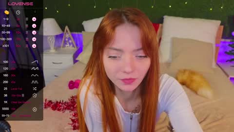 Snapshot of sherry_sandra chatting on 12.19.24 Sherry online show from 12.19.24