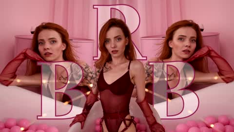 Snapshot of sherry_sandra chatting on 12.30.24 Sherry online show from 12.30.24