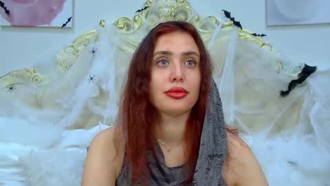 Snapshot of sherrybaers chatting on 10.28.25 Sherry online show from 10.28.25