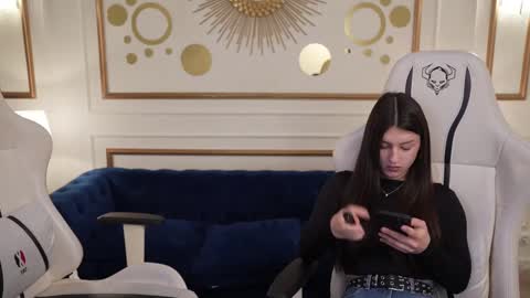 Sheryl online show from 02.28.25