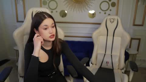 Sheryl online show from 03.06.25