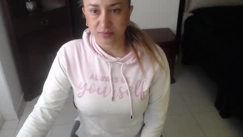 sheryl_jones online show from 10.16.25