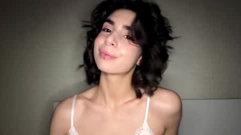 Amy online show from 06.04.26