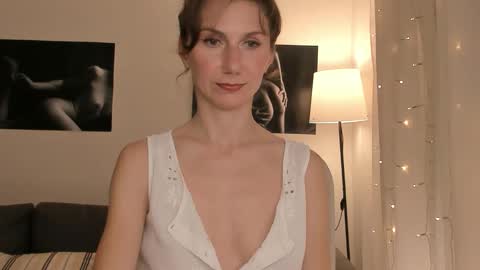 shesleepsnaked online show from 03.08.26