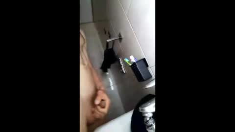 Snapshot of shevonkiy chatting on 05.14.26 NoMan19sm online show from 05.14.26