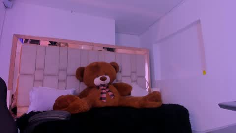 Snapshot of sheylabakerr chatting on 01.12.25 Sheyla Bakerr online show from 01.12.25