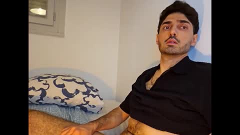 Snapshot of shhervin chatting on 03.09.26 shhervin online show from 03.09.26