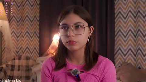 Iris online show from 11.01.25