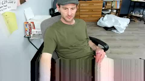 Snapshot of shiguy8282 chatting on 11.15.25 Anthony online show from 11.15.25