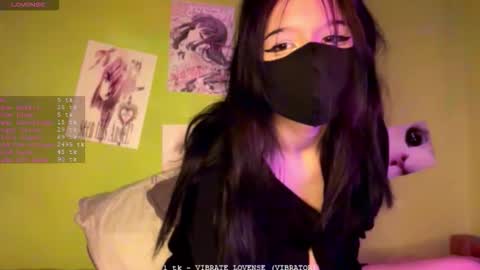 Snapshot of shikott chatting on 02.10.26 Shiko online show from 02.10.26