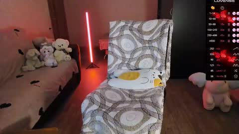 Marta Violet online show from 10.28.25