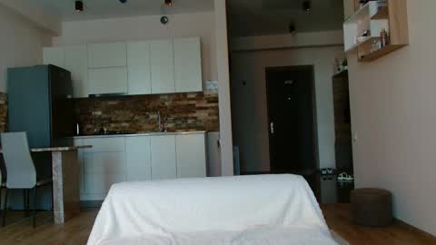 ShineChanel online show from 10.27.25