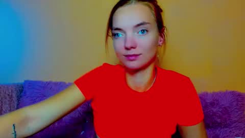 Snapshot of shinelikea_diamond chatting on 10.13.25 Alexis online show from 10.13.25