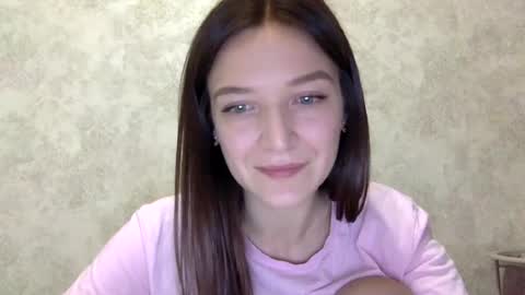 Snapshot of shining_pearl chatting on 06.14.26 Jesica online show from 06.14.26