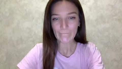 Snapshot of shining_pearl chatting on 06.15.26 Jesica online show from 06.15.26
