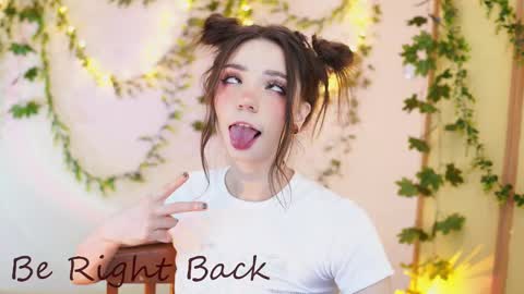 Snapshot of shiny_jail chatting on 12.22.24 JennyMira THANK YOU FOR 77 777 online show from 12.22.24