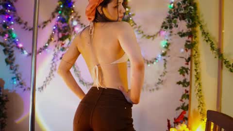 Snapshot of shiny_jail chatting on 02.20.25 JennyMira THANK YOU FOR 77 777 online show from 02.20.25