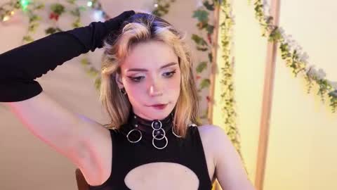 Snapshot of shiny_jail chatting on 09.15.25 JennyMira THANK YOU FOR 77 777 online show from 09.15.25