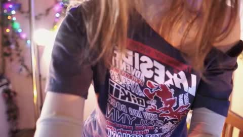 Snapshot of shiny_jail chatting on 09.23.25 JennyMira THANK YOU FOR 77 777 online show from 09.23.25