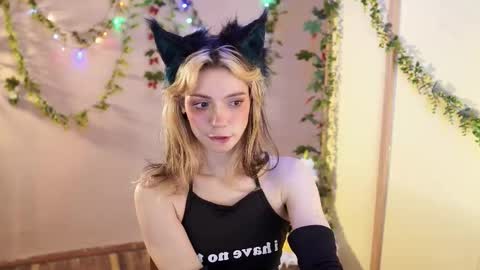 Snapshot of shiny_jail chatting on 09.30.25 JennyMira THANK YOU FOR 77 777 online show from 09.30.25